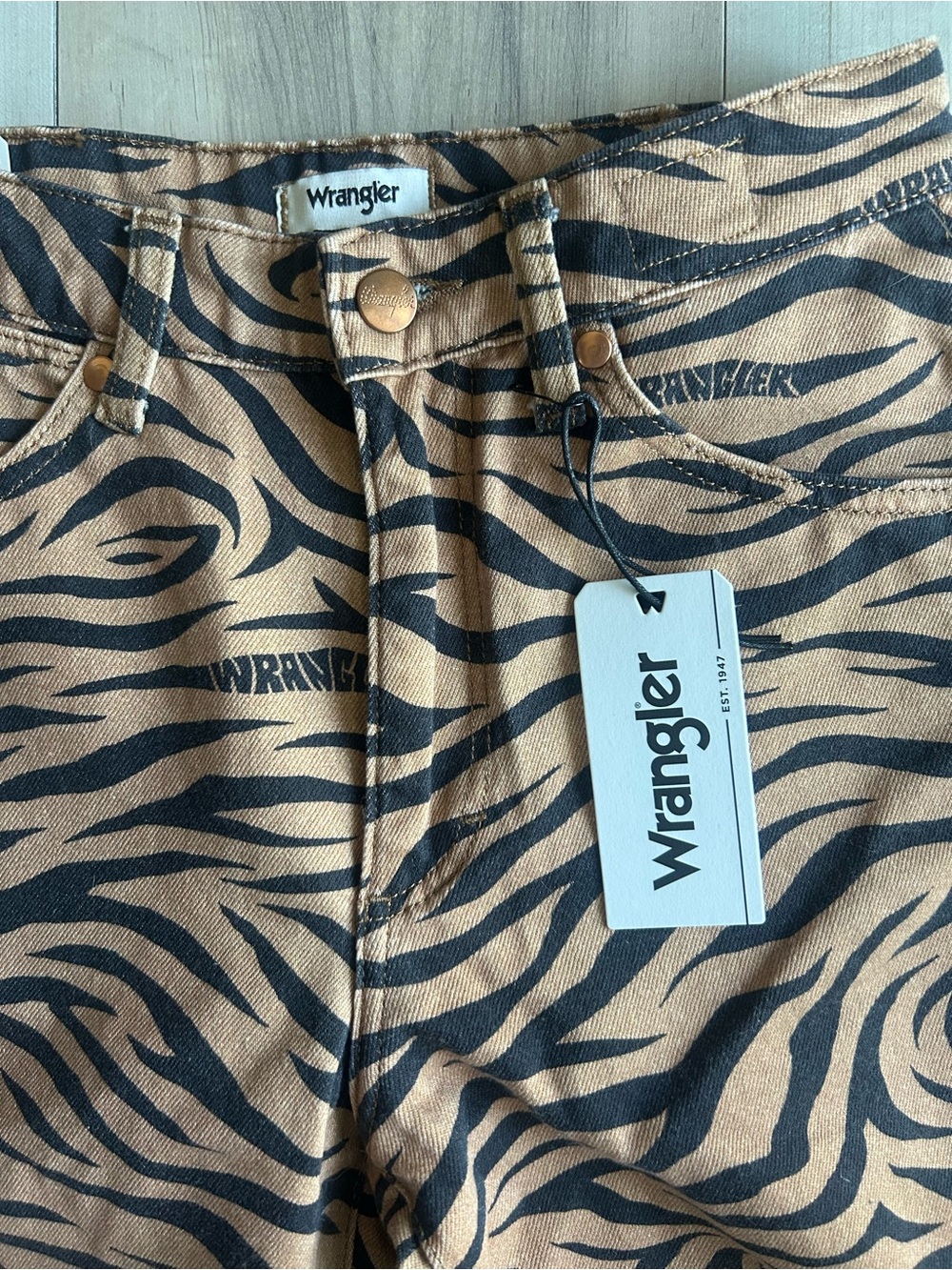 Wrangler Tiger Stripe High-Rise Jeans — Tan & Black - Picture 2 of 12